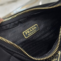 Prada Re-Edition 1995 Chaîne Re-Nylon mini-bag 1BC204 Black