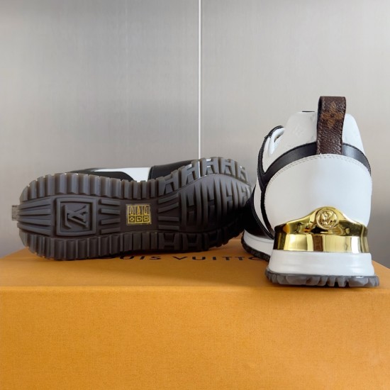 Louis Vuitton Run Away Sneaker size 36-41 Black White
